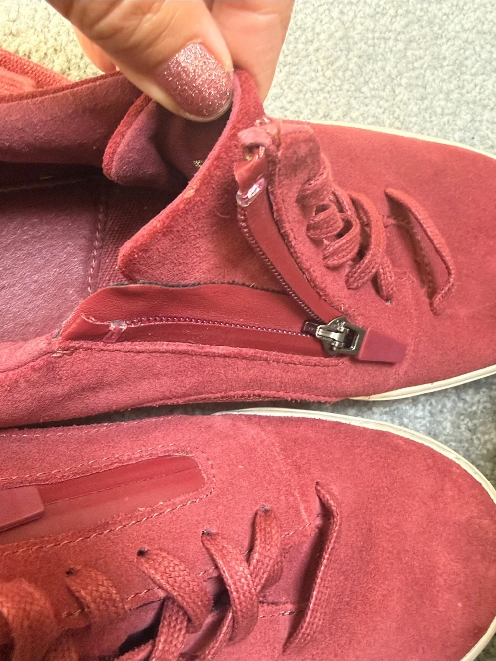 K-Swiss Low-Top Start-Up Maroon Suede Sneakers